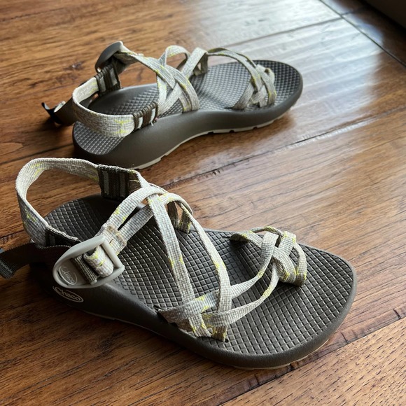 Chaco ZX/2 Vibram Classic Taste Tan Women's Size 6 Sandal - Picture 2 of 7
